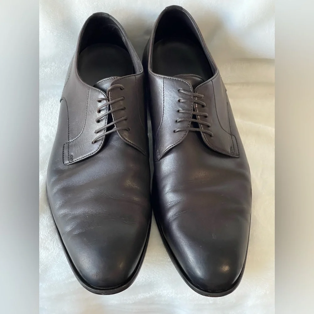 Men’s 10.5 Hugo BOSS Leather Derby Dress Shoes Stitching Details Dark Brown